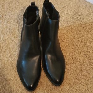 BN black express booties